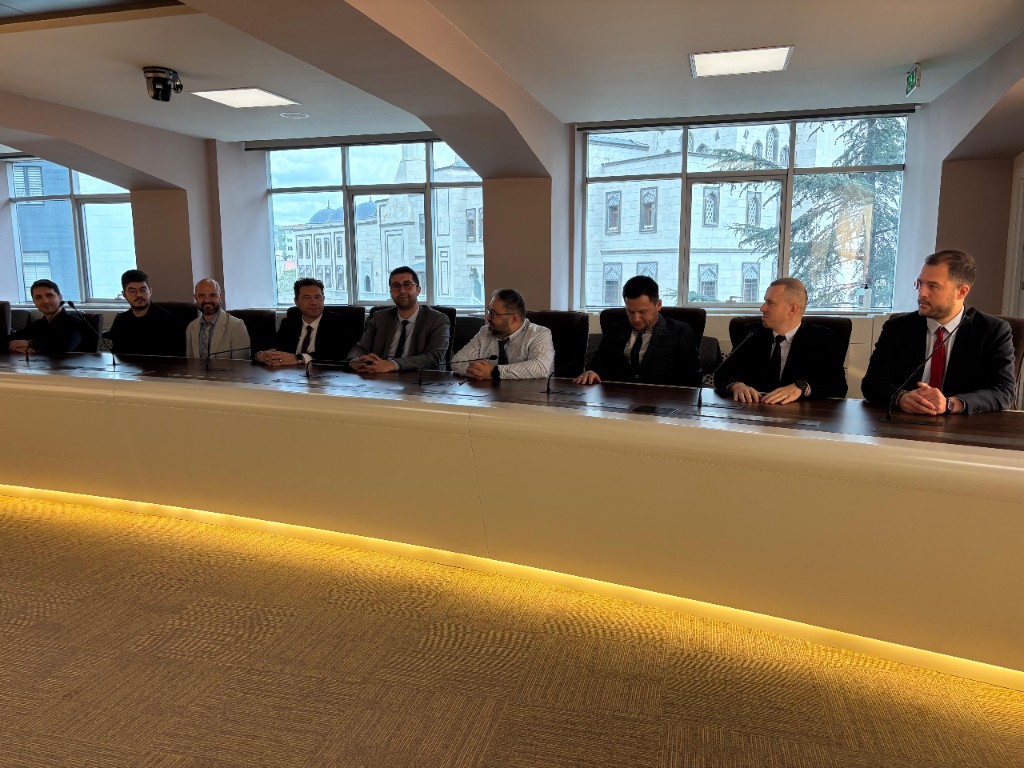 Olağanüstü Genel Kurul — resmî toplantı karesi